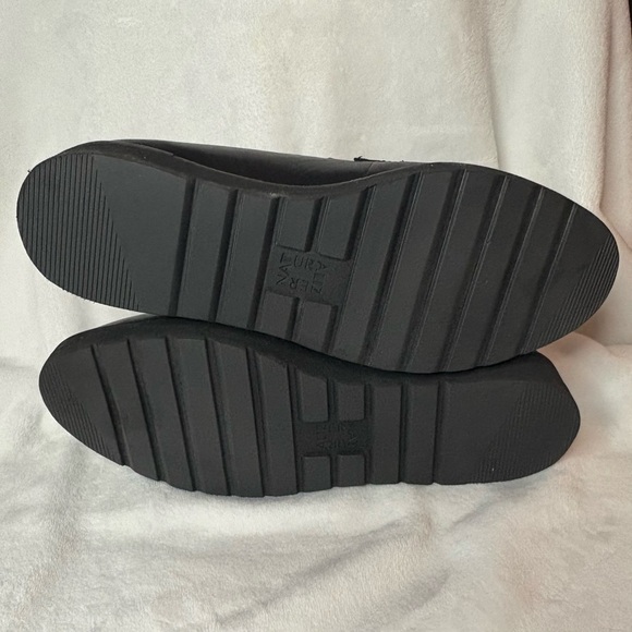 Naturalizer Adiline black leather lug sole loafer - Picture 6 of 11